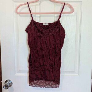 Maurices Size Medium Purple Thin Strap Tank w/ Lace Collar and Bottom